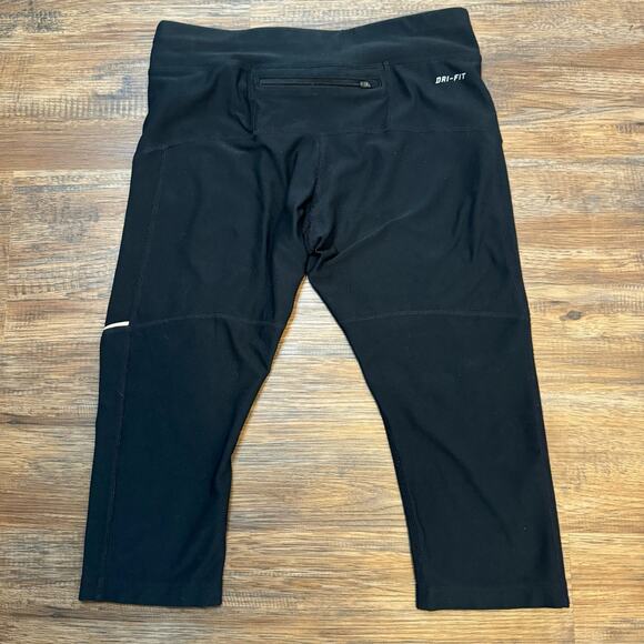 Nike Stay Warm Running Capri Dri-fit tights cropped Women's small Black - Picture 2 of 16